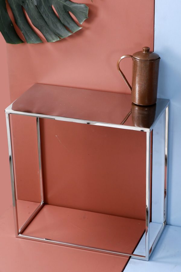 Metal side table - silver