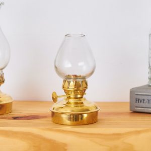 Brass oil lamp small : topbrass