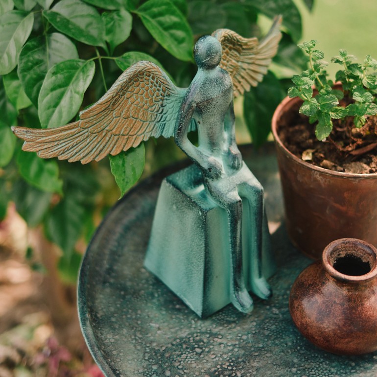 Angel sculpture